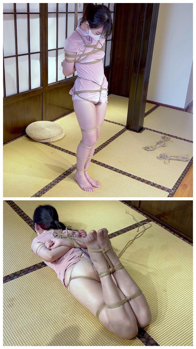 寂寞单身女子和水管工的故事 一个独具女子家里的水管坏了，她请来修理工进行维修<br>常年孤身一人的她倍感寂寞，看到修理工在那干活的背影，不知不觉的在燃烧的欲望中开始迷乱<br>不一会，水管修好了<br>修理工找女子要维修费<br>不料女子竟说没有钱<br>她问可不可以用其他方式支付维修费<br>眼看干了半天辛苦活拿不到工钱，怒火中烧的修理工从包里掏出了绳子...<br><br>1080P<br><br>注：LZH格式压缩包直接解压，无需密码！<br><br>必须下载后解压，无法网盘在线解压，请注意！<br><br>如遇解压出错，请安装支持lzh格式的解压app解压！<br><br>（ 建议使用2345好压 ）