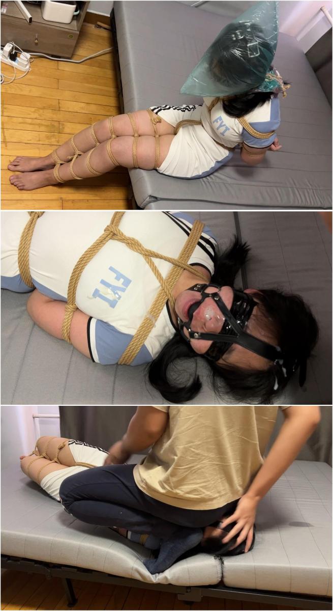 玩奴原创之真实调教系列，蛇缚强制zhi息，骑脸踩头闷绝，口水与颜射羞辱！交流约绑教程请加1152327635。 解压密码<span style='color:#b0b0b0;'>[隐藏文字，购买后可见]</span>感谢各位的支持！这次又来真实调教了呢，把妹子牢牢捆好套上塑料袋玩[X_X]，这种把握小m生死的权利真的是好刺激！然后m平躺直接骑到妹子的脸上闷绝，180斤的博主的屁股牢牢坐在脸上，妹子发出无助的声音。最后的话就是博主的口水吐脸强行让妹子喝下和颜射羞辱了，具体的话大家自己看吧，就不多提了，祝大家双节快乐！<br>另外为了方便各位同好约绑，博主最近推出了一个非常详细的约绑教程。里面有非常详细的从零基础开始教大家如何认识妹子，如何与妹子沟通等等。非常的实用，有兴趣的各位同好加805351328咨询，备用1152327635。<br>有兴趣的同好也可以搜索玩奴原创其他作品，目前博主已经出了五个系列，分别是绝对真实调教系列，真实约拍系列，口水囚徒系列，紧缚实验室系列以及新出的美人小舔犬系列都非常精彩，各种元素满满，希望各位同好多多支持！推特可以关注浅神。<br>下载操作：<br>1、电脑下载<br>2、解压<br>3、将压缩包内文件重命名后缀加.mp4或直接用播放器打开。