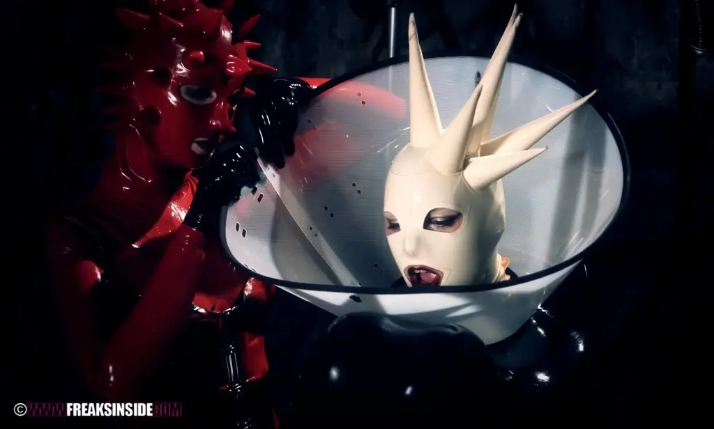 RUBBER BALLOON BONDAGE - PART TWO RUBBER BALLOON BONDAGE - PART TWO | Freaky Girls: Fuchsia & Cynth Icorn | <br><br>                                     <br><br><br>( ps:fi )<br><br><br>