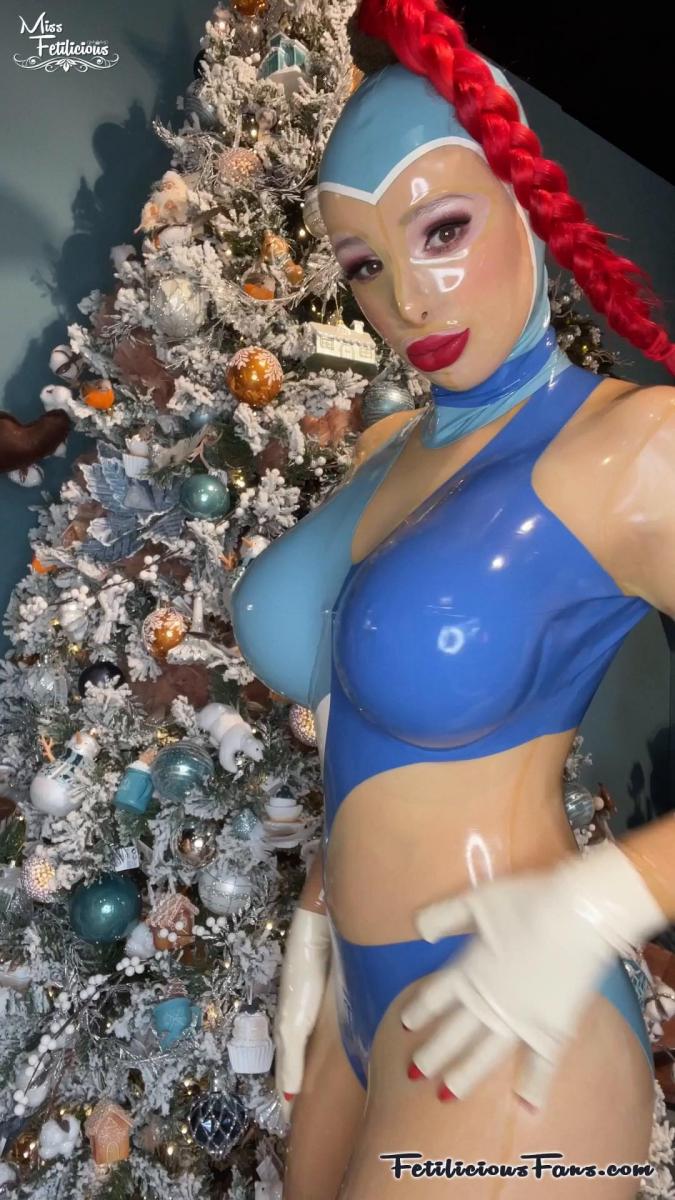 Behind the scenes Christmas shoot 2021 Behind the scenes Christmas shoot 2021<br><br>Enjoy this compilation video of all the different outfits that I wore for my 2021 Christmas shoot with Akasiyanna (Kenza Photography).<br><br><br><br>2021 年圣诞拍摄幕后花絮<br><br>请欣赏我与 Akasiyanna (Kenza Photography) 合作拍摄 2021 年圣诞大片时所穿着的不同服装的合成视频。<br><br><br>