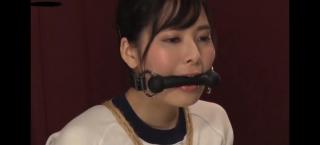戴着口枷的女人 日本 女人被麻绳捆绑 嘴里咬着口枷 鼻钩折磨