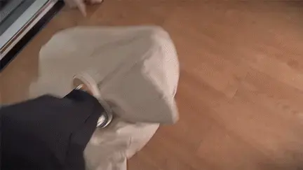 【丝米】【4K】《 jk少女狩猎手册5》jk少女独自在家，被入室男子装进麻袋，脚踩、拍打、无情蹂躏！剧烈挣扎，呜呜求饶！胶带紧缚，丢在地上，揉匈打pp，撅起娇臀扭动不停！扒开衣服，抬起双腿tk、棒棒直 剧情简介：<br>【网友定拍作品】——（模特：丝米）<br>jk少女独自在家，被入室男子装进麻袋，脚踩、拍打、无情蹂躏！剧烈挣扎，呜呜求饶！胶带紧缚，丢在地上，揉匈打pp，撅起娇臀扭动不停！扒开衣服，抬起双腿tk、棒棒直抵敏感区、狠狠榨zhi！玩到趴下，塞进麻袋，欣赏可怜的少女无助挣扎……（定拍作品）<br>————————————————————————————————————<br>定拍服务QQ新号：984353792（原qq暂停服务）<br>—————————————————————————————————————<br>解压密码：simi<br>改后缀为MP4