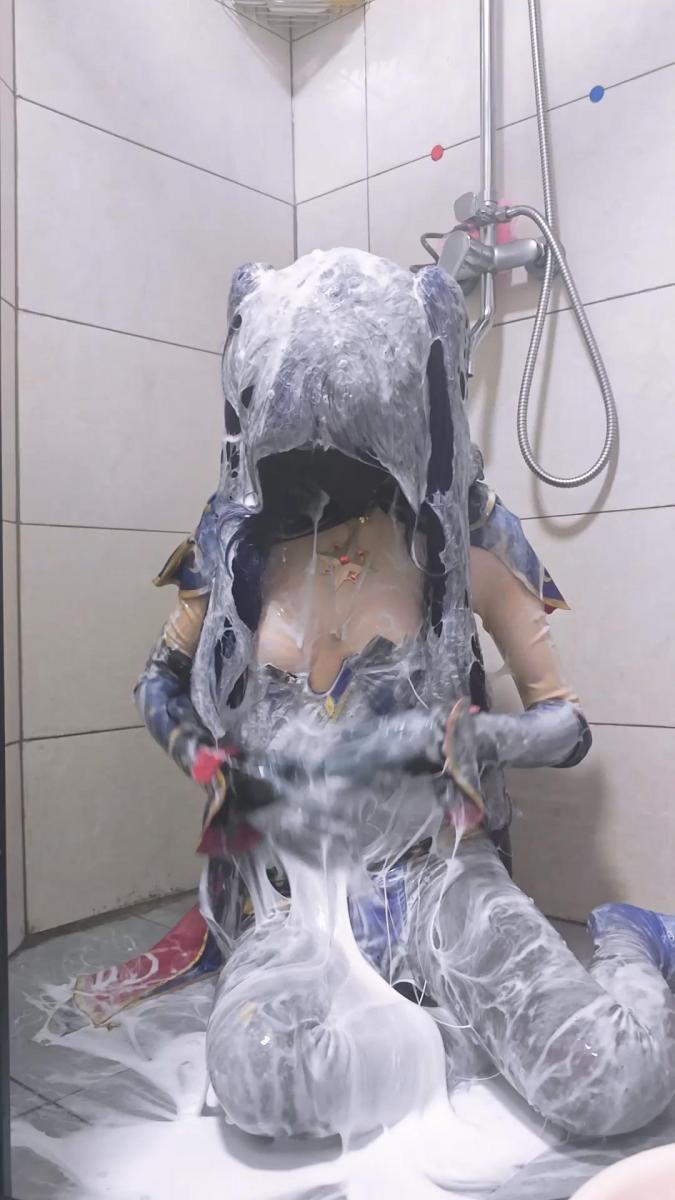 乳胶衣莫娜三升灌肠大肚，cha入一米长g塞，进入水下全身浸泡play，浴室白色粘液裹满全身 乳胶衣莫娜三升灌肠大肚，cha入一米长g塞，进入水下全身浸泡play，浴室白色粘液裹满全身<br>cos成乳胶莫娜灌肠之后cha入g塞进入水中，用白色的粘液直接从头顶倒下，弄得全身都是<br>浓缩版超值视频，一个视频包括四种play  (<br><br>为防止文件和谐请先下载再解压，千万不要在线观看或解压<br>文件防和谐为双层压缩包，解压一次后将后缀重命名为.rar后再解压一次即可得到视频<br>解压密码114514