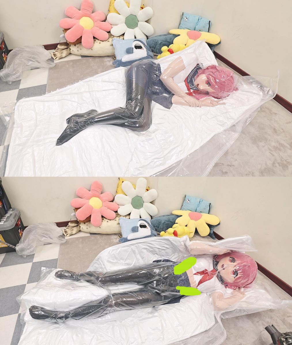 No.56 kig黑丝水手服床垫极限真空 No.56 水手服床垫极限真空<br><br>这里是Haku's Lab!<br>Haku在妖狐吧唯一正版的频道~<br><br>真空最好的搭配，果然还是水手服配黑丝啦!<br>连着床垫一起抽成真空，真的是一点空气都不剩，身体完全动不了，连自己逃脱都做不到啦<br><br>片長：6分51秒