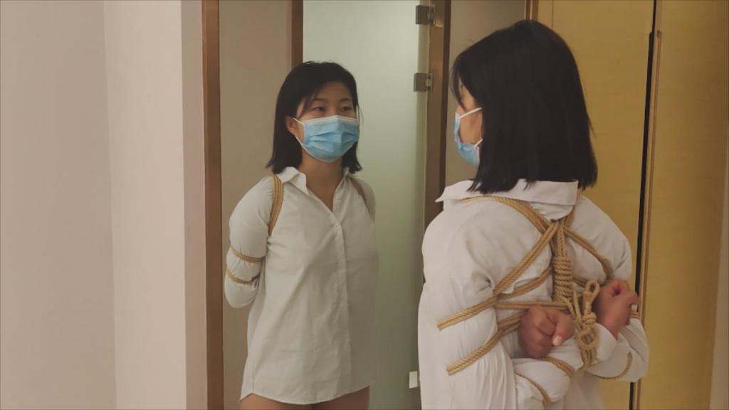 约绑本地某高校女生 约绑本地某高校女生，高手五花过程演示，挠痒痒，撸呀撸，口/J，解压缩密码nanchangyuanchuang<span style='color:#b0b0b0;'>[隐藏文字，购买后可见]</span>