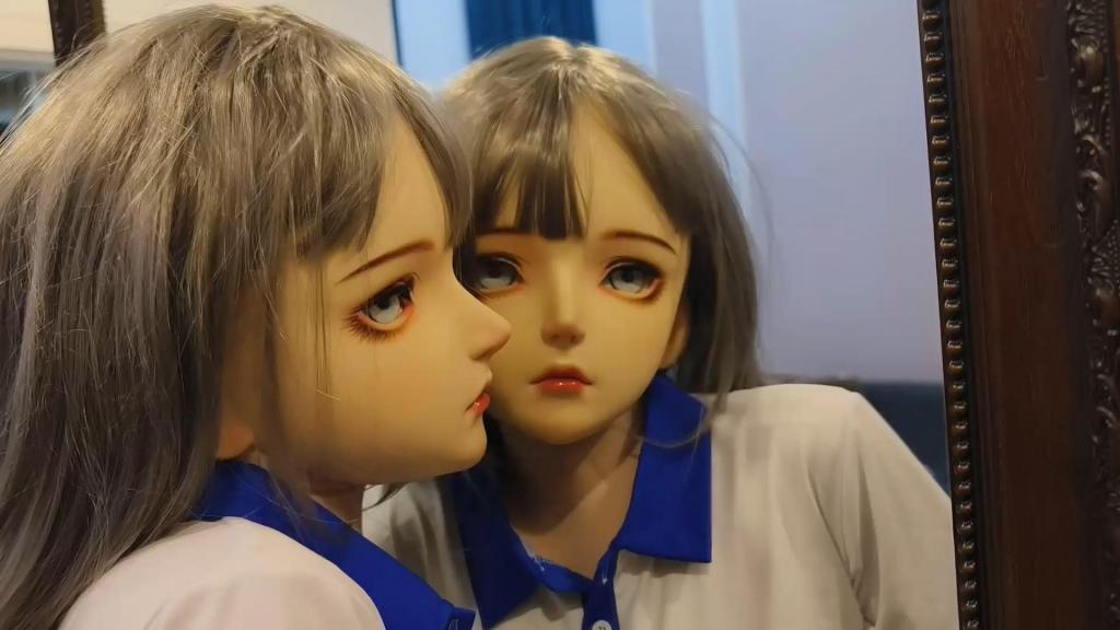 【梦のkigurumi】学生时代の小秘密！ 匆匆回家今天家里没有人，学生时代的我一直有一个难以启齿的小秘密，在夜深人静的时候，我总喜欢偷尝禁果，喜欢它带来身体的愉快，直到第二天我还隐隐作痛的感觉...虽然开始有一点疼，但是进去之后好像会找到我的点，真的让我欲罢不能！<br>【网盘文件先下载到电脑，改后缀名为zip。解压得出的文件后续名zzz修改为MP4】