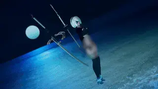【3D动画】《尼尔调教纪元》第五纪元 2B小姐姐 抓获 [X_X] 昏迷 拘束室 （动画定制，真人COS定制）<br>（请私信或邮箱电报联系，没收到回复请再私信谢谢）<br>（前15秒预览，正片无模糊处理）<br>第一章：2B小姐姐刚从实验室逃离到海边，嘴巴上还残留这一些奇怪的液体<br>第二章：早些时候2B小姐姐被两个人类实验者抓获，将她固定在展示台上，戴上[X_X]面罩处于昏迷状态，两人在记录2B小姐姐的各项参数<br>第三章：一个实验者用双手强制唤醒2B小姐姐，另一个实验者发现2B小姐姐各项参数处于异常状态，需要进行全身从内到外的修复<br>第四章：在昏暗的修复室里躺着另外两人，2B小姐姐则在修复室里面，通过下方的装置，从内部给2B小姐姐进行修复<br><br>下方联系方式<br><span style='color:#b0b0b0;'>[隐藏文字，购买后可见]</span>