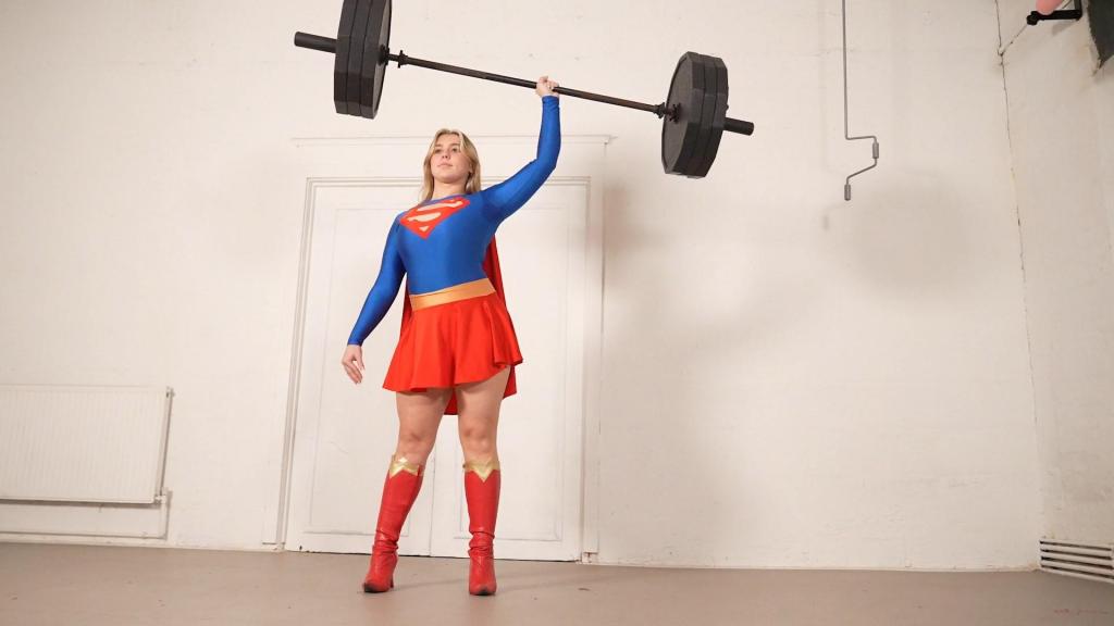 TAURUS COMMISSIONS PRESENTS “FRIEND IN NEED” A superwoman protects her best friend.<br><br>When Claire kent comes home from a fun evening with one of her closest friends she inadvertantley reveals her secret Identity. Superwoman. She delights in showing off her powers to her friend before they are interupted by a theif with a dastardly surprise. When the ordeal is over. Superwoman makes a difficult decision for her friends safety.<br><br><br>Special FX: TL, Lift under arms, Back of the shirt lift, Lift in chair, Super breath, Super speed, Showing off powers, Lift weights, Super Strength, Bend Steel, Freeze Fire, Heat Vision, Memory wipe, Bullet invulnerability.