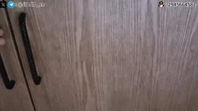 JIOJIO囚禁日记4 衣柜囚禁 拘束衣+K9腿套拘束 马具型开口塞吊头强制坐立 内置郊狼电击GS+榨精乳胶电极片 外置震动B强制CG...... 衣柜囚禁 拘束衣 K9腿套拘束 马具型开口塞吊头强制坐立 内置郊狼电击GS 榨精乳胶电极片 外置震动B强制CG......<br>定拍联系QQ:2945664582 招助手 线下联系：2198838731 坐标北京 X（小蓝鸟）:@JIOJIO_cn