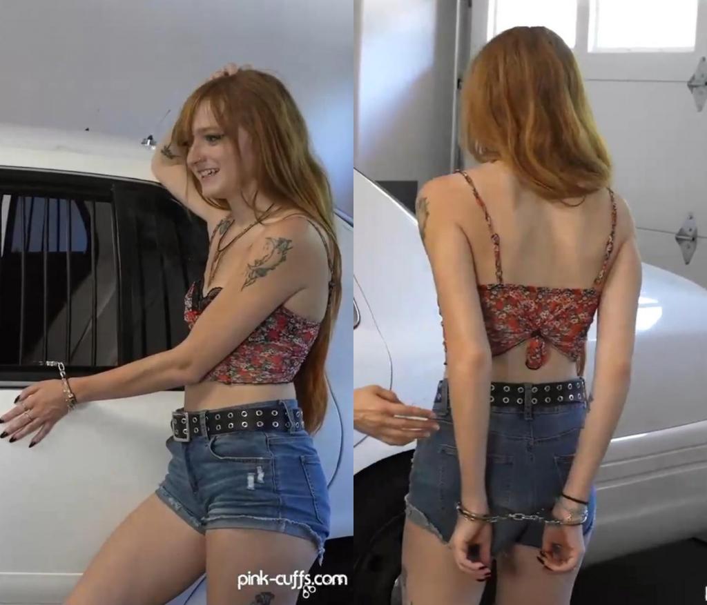 Amber Stark Tries The Cop Car Escape Challenge 安珀·史塔克尝试警车逃生挑战！你认为她能成功吗？Amber Stark tries the cop car escape challenge! Do you think she'll make it out?