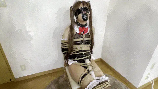 ドＭ女装娘。椅子に拘束されながら・・・① 出自:SM鼻フックファンクラブ (SM鼻フックカメラマン)<br>ドＭ女装娘。椅子に拘束されながら・・・① 伪娘 伪娘 伪娘<br>椅子に拘束されたセーラー服ドM女装娘ちゃんを電マと鼻フックでイジって遊んでいます。