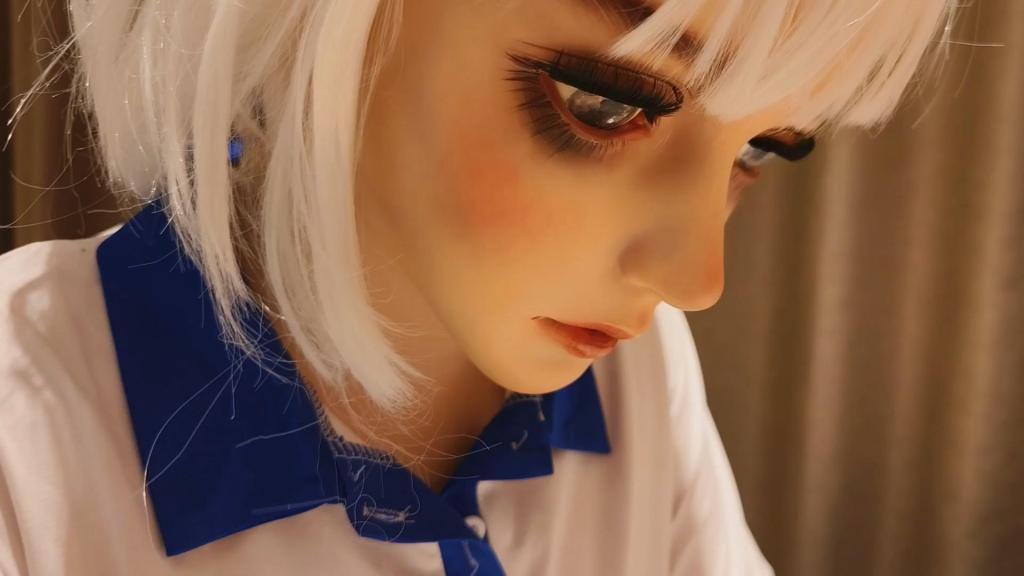 【梦的kigurumi】校服里の蠢蠢欲动！ 尝到第一次的我已经对欲罢不能感觉产生了依赖，只有尽情的享受xx带来的[X_X]才能满足我的需求，穿在裤子的的肉色连裤袜不停地带来摩擦的[X_X]，戴上全包头壳呼吸更加紧促了，隐藏在面具下的脸也不用受到表情的约束，不知道什么样姿势才能让我更刺激呢......<br>【网盘文件先下载到电脑，改后缀名为zip。解压得出的文件后续名zzz修改为MP4】
