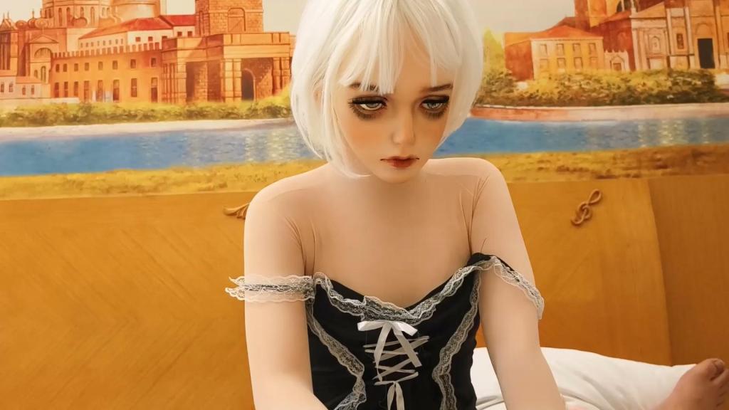 【梦的kigurumi】让女仆娃娃来照顾你！ 今天为了迎接主人回家，梦梦特别换了女仆装等主人回家哦，你喜欢这样的我吗？隐藏在头壳下的我还是很羞涩的呢，主人你小力一点，顶到我花心了，梦梦快受不了了，要gc了......<br>【网盘文件先下载到电脑，改后缀名为zip。解压得出的文件后续名zzz修改为MP4】
