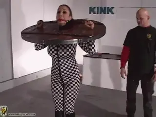 Checkered Predicament桌子刑具 house of gord家具片