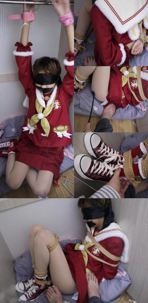 【荷仙少女】【少女B本本+最后吐槽】这衣柜里面怎么有这么喜庆的一个被捆绑的短发萝莉啊 铐撩 绳子分开绑 红衣红鞋红袜配 伸出脚挑逗一下，女孩呜呜呜叫出声来，慢慢的玩到敏感点上面，女孩抖得更厉害了 鞭子 国庆特惠<br>这衣柜里面怎么有这么喜庆的一个被捆绑的短发萝莉啊 铐撩与绳子分开绑 <br>红衣红鞋红袜配 伸出脚挑逗一下，女孩呜呜呜的叫出声来，慢慢的玩到敏感点上面，<br>女孩抖得更厉害了 鞭子划过身体少女B不停的抖命令挣扎解开后用铐撩吊在房梁上继续挣扎，每次男主手伸到身体旁，少女B就抖着躲开<br>最后吐槽你居然骂我手短这是对我的侮辱！我觉得我手挺长的<br>荷仙联系方式 2629810035 请备注：妖狐来的<br>请不要在线解压 解压码为hx 压缩包解压后后缀为IOU 请将IOU改后缀为MP4<br>即可正常观看<br>解压码为 hx<br>定拍q2629810035<br>请支持正版 打击盗版，荷仙的作品都不贵，只有这里的大家的支持才是真正的支持者谢谢！<br>欢迎大家支持荷仙作品，也欢迎长期购买支持者来找荷仙免费兑换攻略和连缚彩蛋，支持的越多，获得的福利也就越多哦！！！<br>解压码为hx  改后缀为MP4<br>欢迎来和荷仙聊天
