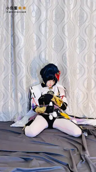 【小岛星】kigurumi  九条小姐 也有这样的一面呢？真想一把抱入怀里 kig娃娃一边抚摸自己的身体 另一手伸向[X_X]···
