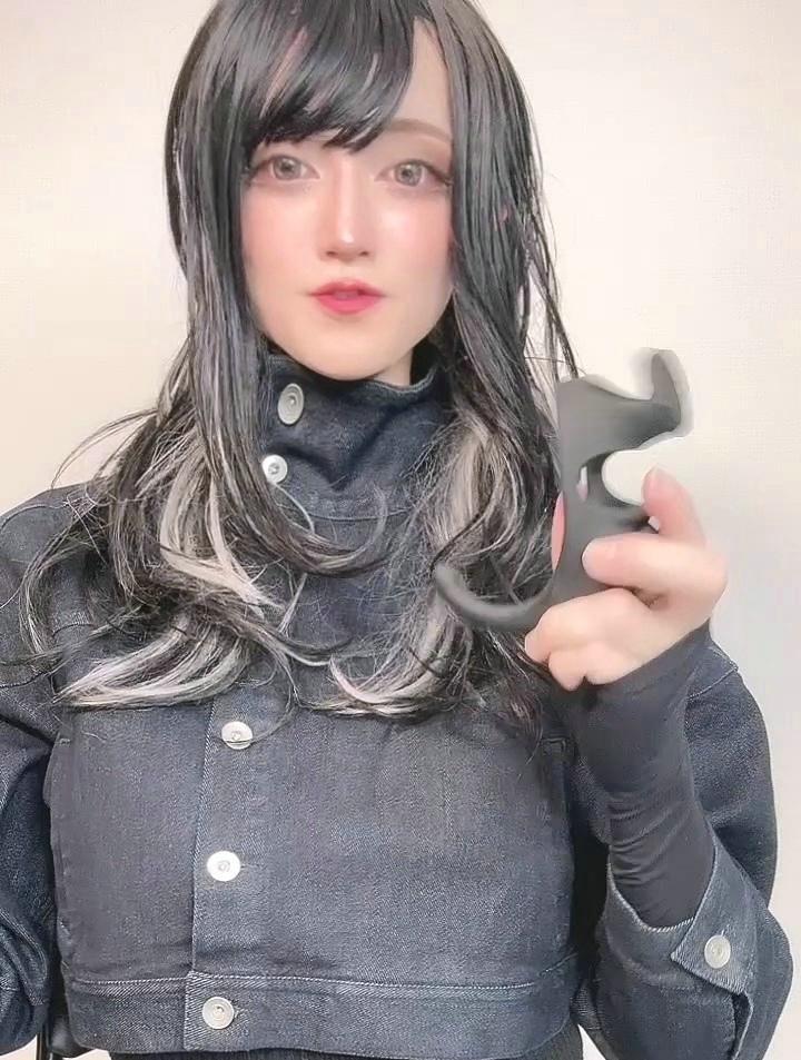 バイブをチンポにつけて、おもらしデニム♡ 出自:Re:I (ReI（れい）)<br>バイブをチンポにつけて、おもらしデニム♡ 伪娘 伪娘 伪娘<br>デニムのアウター＋ハイウエストパンツでオールデニムコーディネート♡<br>編み上げのロングブーツも添えて♡