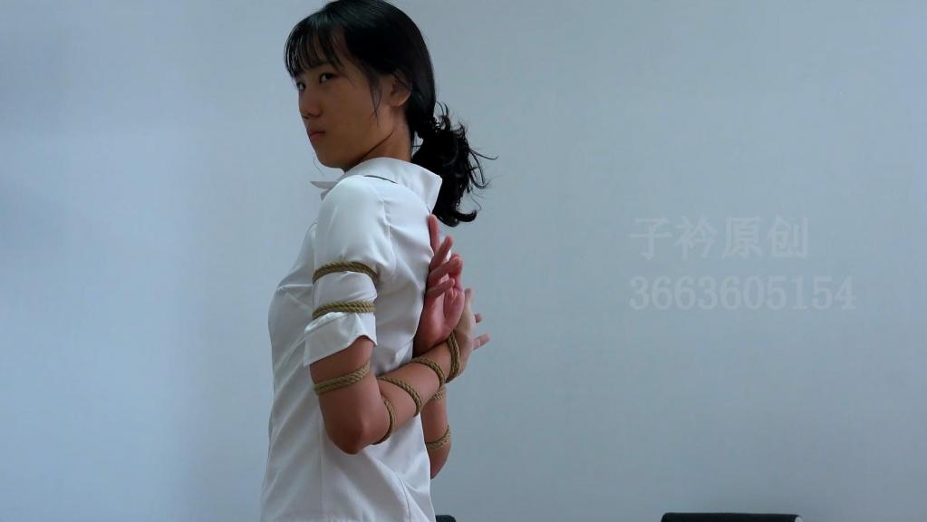 【子衿原创】101030 淑月 五花 口枷 放置 百度下载解压密码：zjsy,子衿工作室向全国绳艺爱好者提供：体验捆绑绳模服务、绳艺作品销售、作品定制、视频网调、原味等，另外本店招募绳模，。<br>订拍请联系QQ：3663605154 微信：happiiny