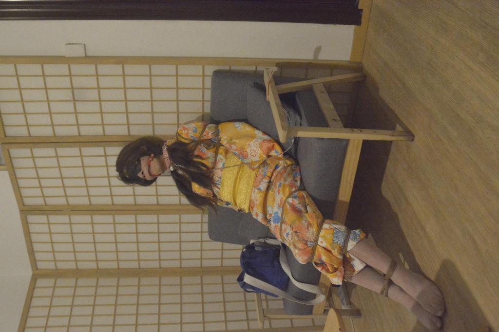 不满分小狗约绑2（和服） 和服 口球 并腿 狗链 玩弄，摄影s：凌烨，模特m：袖，本工作室长期招募江浙沪绳模，有意 v<span style='color:#b0b0b0;'>[隐藏文字，购买后可见]</span>