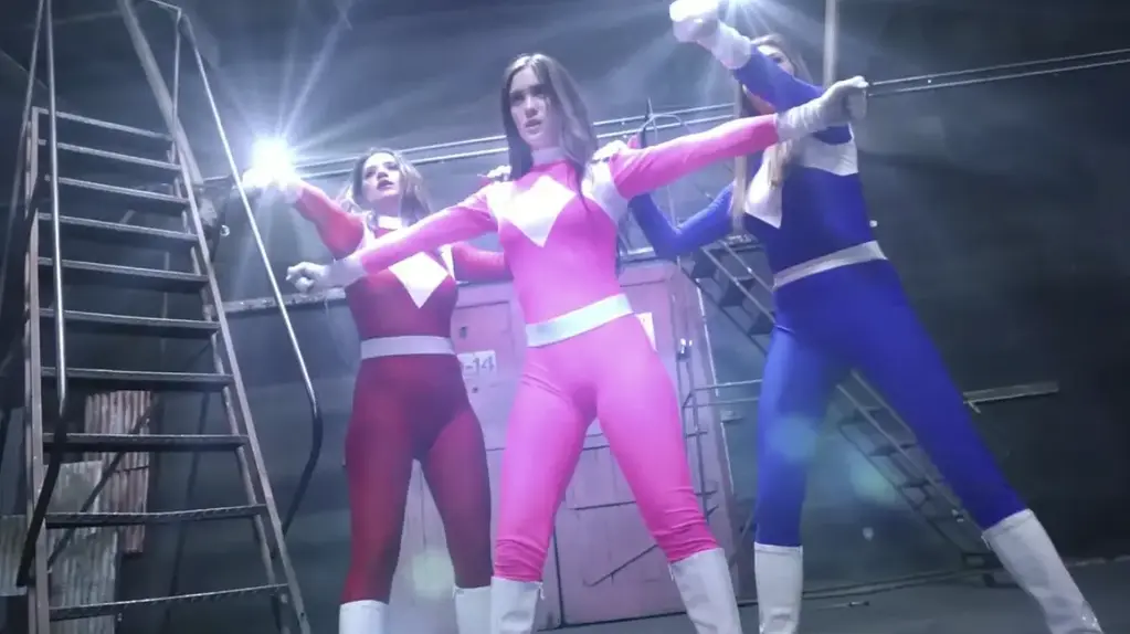 MDP | Dragon Lair: Power Down Primary Elements: Electrocution, Whipping, Team Fighting, Belly Hits Other Elements: Bear Hugs, KOs, Over the Shoulder Carry, Low Blow