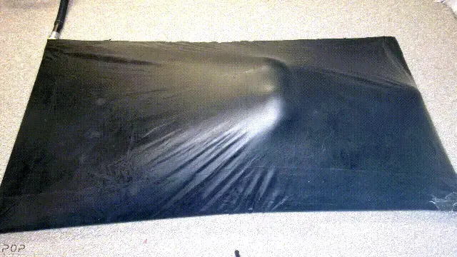 Face Down in a Vacbed With Impact Play 我爬进我紧绷的黑色乳胶真空床，床四周密封着我，所以我紧绷的小屁股就悬空了。然后，我会受到鞭笞、手杖和重重的打屁股的惩罚，最后被迫在魔杖上GC。