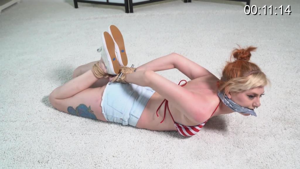 3175 Amber in Bikini Top bondage Well it is that time of year. Independence? well, sure but really it means we get to tie Amber up in her bikini again. A rough tie up too.