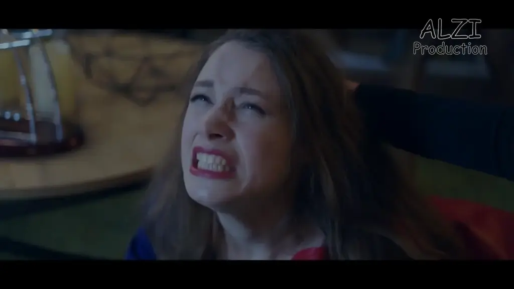 S-Girl Episode 5 Alternate Ending alt ending include peril kryptonite Supergirl scenes