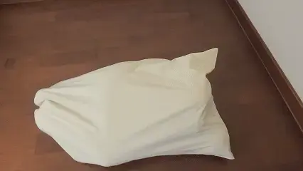 【可视】小姐姐麻袋和抱枕 【可视】小姐姐麻袋和抱枕 套上抱枕套 加个布袋捆好了挣扎 是不是的[X_X]骚扰 主要还是小姐姐身体敏感 导致他不好出来定位福州 定拍.咨询.招收模特.合作.闲聊.建议QQ3940801684