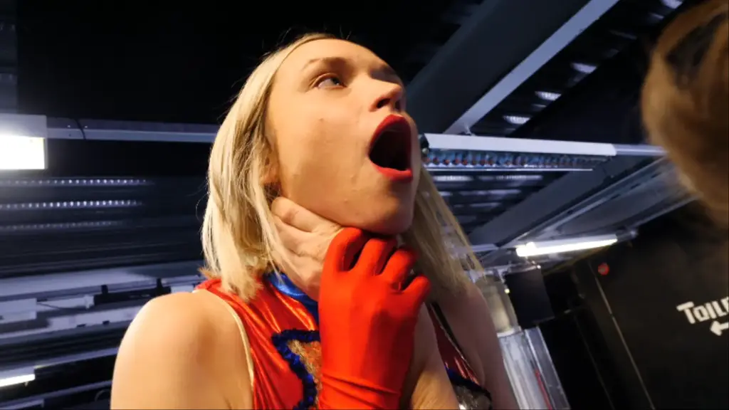 Futility Society is on the brink of collapse as the infection takes over. With only our superheroine Wonderstrike, and sometimes Alias capable of stopping infected people without them awakening stronger via a Wonder-Blast, the odds are heavily against the blonde heroine. Now exhausted, another ambush is the last thing she needs... but could it lead to something unexpected?