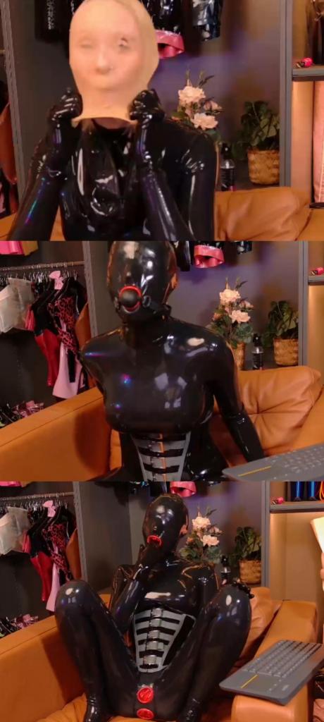 lacie_le_beauty_2024-12-08_17-57  创作：Latex lacie<br>Latex lacie 12月08日部分直播录像 全包乳胶衣回归第六弹 新春96分钟大放送<br>久违了老铁们，忙碌了一个月没有更新新回放，又是经典全包乳胶衣回归<br>全新连体黑色乳胶衣，包手包脚后，表情十分享受，肉色丝袜头套，又换上了粉色绑带过膝靴和白色绒毛长筒雪地靴<br>换了发套，戴上头套，穿上黑粉束腰，又是手指双重入洞体验，也有假阳吮吸体验，可以说是相当满足了，<br>后续又戴上黑色小棒棒口球，取下后戴上头套将小棒棒口球塞进去红色开嘴处，全程小怪兽的震动体验，骚动不停<br>喜欢乳胶和捆绑的朋友别错过了，以后会陆续更新相关内容，希望大家多多支持