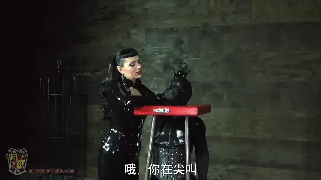 Automated &amp; Controlled 【家具片house of gord】TAG：机翻中文字幕、炮集、芭蕾舞靴、半包头套、乳胶紧身连体衣。Elise被放置在Gord著名的惩罚凳上，但是这次我们添加了一些自动化……自动性高曹控制！她只是无法得到足够的！Elise完全失去了想法！Starring Elise Graves & Dominatrix Lady Vi! Elise is placed in Gords Famous Punishment Stool, but this time we add some automation...Automated Orgasm Control! She just cant get enough! This is the first scene with Latex-Goddess Lady Vi and Elise. When Lady Vi turns up that dial, Elise completely looses her mind! We are going to see a lot more from these two!