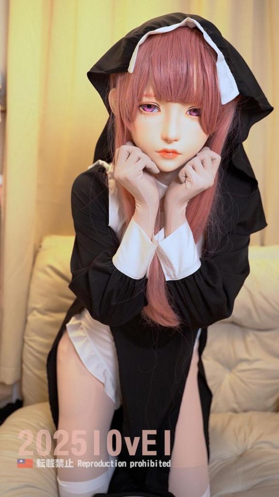 【20250125】修女姐姐的祈禱?!????/一月份着ぐるみ動画2/kigurumi video2 作者：lOvEl (唄噜)<br>看似高雅溫柔的修女，竟然藏著不可告人的….<br><br> <br><br> ♥ :;;;: ♥ :;;;: ♥ :;;;: ♥ :;;;: ♥ :;;;: ♥ :;;;: ♥ :;;;:<br><br>*內容:<br><br>11號公車(free) :圖片*5<br><br> 預覽影片(1min6s)<br><br> <br><br>開汽車(500): :  影片001（9min 45s)<br><br>(電マオ◯ニー)<br><br> <br><br>開火車(1500):  影片002（14min 55s)<br><br>（手コキ([X_X]あり)）