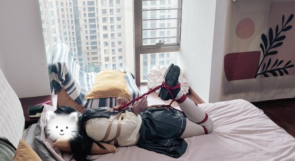 水手服 驷马 强高 JK 约到滴水手服小南梁，狠狠滴绑了个驷马，前半部分是放置挣扎，后半部分是强高哦。