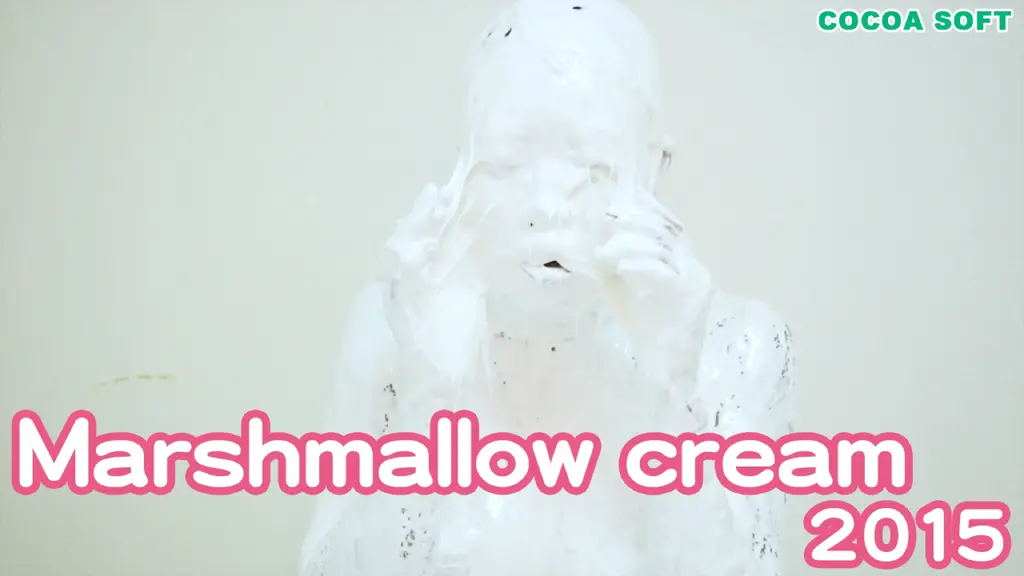 Marshmallow cream 2015 <span style='color:#b0b0b0;'>[隐藏文字，购买后可见]</span><br>cocoa soft 这期是最新的奶油棉花糖的恋物视频，画质要好得多<br>小姐姐一个人把自己全身涂抹到位，尽情抚摸自己自嗨<br>最后躺到塑料膜上像糖葫芦一样打包。。。这样就不怕蹭到地板了<br>