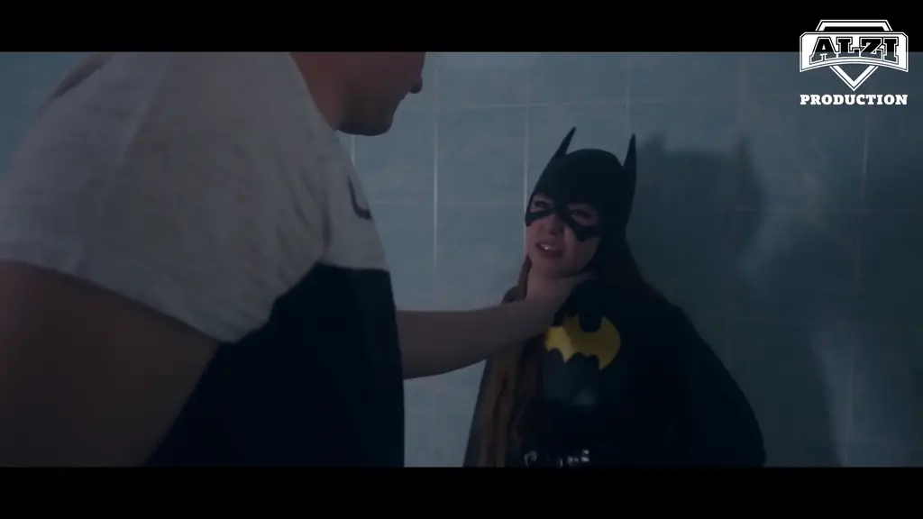Bat G Season 3 Episode 4 Alternate Ending Superheroine Bat G, defeated by her enemy <span style='color:#b0b0b0;'>[隐藏文字，购买后可见]</span>