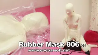 Rubber Mask 006-Part 2 cocoa soft工作室这个rubber mask 006的第二部分，之前有人发过前半部分，这里做个补充<br>这部分是把白色胶衣妹子装进真空袋，强度中等吧，一共抽了三次，因为乳胶阻碍，最后一次打开一口气没吸上来有点慌乱