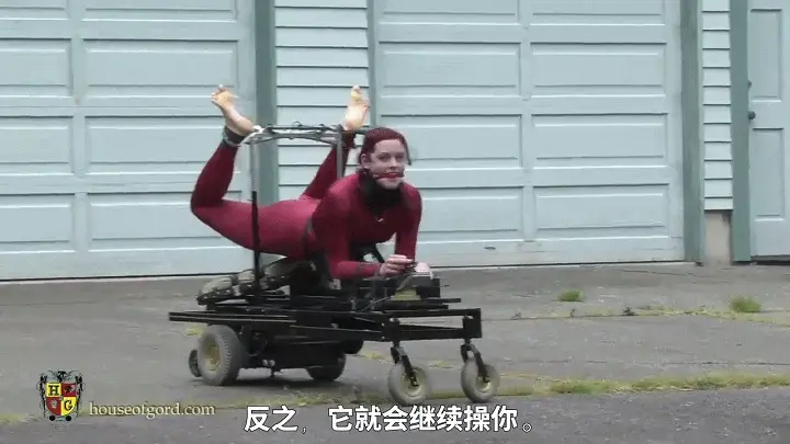 BONUS - Savanna on the MKII Racing Fucker 【中文家具houseofgord】TAG：紧身连体衣、户外、车载炮寄。This is testing video from the time when Savanna had her first run on one of these crazy machines.
