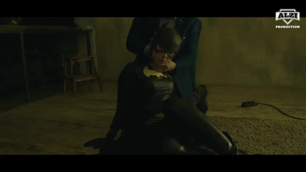 Bat G Another Mission Episode 2 Superheroine Bat G, defeated and unmasked by her enemy <span style='color:#b0b0b0;'>[隐藏文字，购买后可见]</span>