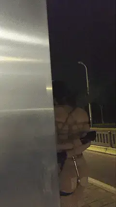 【预告】【一颗露露子】一颗露露子户外捆绑篇9预告 红黑高跟鞋全裸日式捆绑股绳肛钩露出，只穿一条透明丝袜在公路旁全裸散步，郊狼电击路边失禁【预告】 【预告】【一颗露露子】一颗露露子户外捆绑篇9预告 红黑高跟鞋全裸日式捆绑股绳肛钩露出，只穿一条透明丝袜在公路旁全裸散步，郊狼电击路边失禁【预告】<br>一颗露露子原创最大胆尝试！ 全裸日式捆绑露出散步，红底高跟 郊狼寸步难行，还要天桥上忍受电击，最后路边失禁，预告较短请关注正片<br>本视频内容较短为预告！<br>本视频内容较短为预告！<br>本视频内容较短为预告！<br>5钻解锁预告正片之后会上线<br>第8集白日后手观音公园捆绑散步驷马捆绑即将发布！<br>第8集白日后手观音公园捆绑散步驷马捆绑即将发布！<br>详情请关注第9集全裸户外正片~<br>解压后mp4x去掉x即可