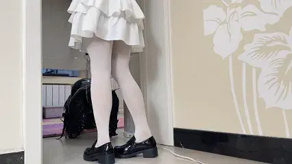 【糖糖工作室】乳胶填充物训练，拘束座椅，双伪百合加藤惠调教，遛狗，K9，假JJ、AV棒、闷晕、全包头套，绝望羊糕，还要被强行榨取， 本番简介：<br>【糖糖工作室】全包乳胶填充物，拘束座椅开腿强制训练<br>继上次给乳胶娃娃准备了开腿座椅，她更加的爱上了这个新鲜的道具，强烈要求再次体验！<br>随后穿上了K9狗狗装，在加藤惠的指挥下，欲罢不能，体验了小狗的乐趣，被加藤惠老师再次开发后庭牵着到处溜走，使用[X_X]强行榨取，最后屈服在加老师的石榴裙下，，，，，，，<br><br><br>网盘解压密码：d024<br>网盘解压后文件后缀改成MP4格式<br>Twitter：@bangbangtang404<br>@TomYang67075229<br>定拍/体验QQ<span style='color:#b0b0b0;'>[隐藏文字，购买后可见]</span>