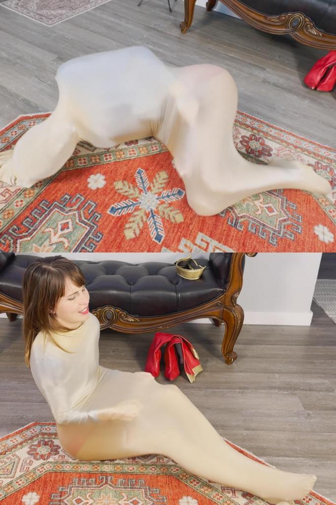 Powerful Superheroine UltraGirl Trapped in Elastic Bondage - Defiant Struggle Turns to Defeat 我们的传奇女英雄追踪她的死敌到一个隐藏的巢穴。她拥有超强的力量、敏锐的感官和不可动摇的信心，她准备发起一场战斗，并说出经典台词，例如“我有超强的听力——你无法躲避我！”<br><br><br>但由于过于自信和粗心，她决定让自己更舒服一些，并在进一步调查之前脱下充满能量的腰带。陷阱就在此时出现。<br><br><br>突然，她被困在一个奇怪的、类似尼龙的袋子里——有弹性、很紧、牢不可破。她一开始嗤之以鼻，确信自己会在几秒钟内把它撕碎。但无论她如何用力地击打、踢腿和弯曲，沙袋都会被拉伸……并将她弹回原位。<br><br><br>她强壮的四肢颤抖，牙齿紧咬，肌肉弯曲绷紧——但材料却不屈服。事实上，她越是努力反抗，束缚就越是收紧。她越来越沮丧。她拼命地用最后一点力气，试图挣脱——却不小心把袋子完全拉到了头上，把自己完全困在了里面。<br><br><br>现在，她已经完全被封住了，浑身大汗，她感到很惭愧，她必须承认一个难以想象的事实：她的实力不够。她的对手最终战胜了她。<br><br><br>这段女超人的视频充满了激烈的挣扎、屈辱和声音上的挫败，对于喜欢弹性束缚、自信心崩溃和强大女性突破极限（永不屈服于恐惧）的粉丝来说，是必看的。Our legendary heroine has tracked her arch-nemesis to a hidden lair. Armed with super strength, heightened senses, and unshakable confidence, she storms in ready for a fight—boasting classic lines like,  “I have super hearing—you can’t hide from me!”<br><br><br>But overconfident and careless, she decides to get more comfortable and removes her power-charged belt before investigating further. That’s when the trap springs.<br><br><br>Suddenly, she’s ensnared in a strange, nylon-like bag—stretchy, tight, and unbreakable. She scoffs at first, sure she’ll rip through it in seconds. But no matter how hard she punches, kicks, and flexes, the bag just stretches... and snaps her right back into place.<br><br><br>Her powerful limbs tremble, her teeth grit, her muscles flex and strain—but the material won’t give. In fact, it begins to constrict tighter the harder she fights. Her frustration builds. With one last desperate push, she tries to rip free—only to accidentally pull the bag fully over her head, trapping herself completely inside.<br><br><br>Now fully sealed, soaked in sweat, and humbled, she has to admit the unthinkable: her strength isn’t enough. Her nemesis has finally outwitted her.<br><br><br>Full of intense struggling, flexing, and vocal frustration, this superheroine clip is a must-see for fans of elastic bondage, confidence breaking, and powerful women pushed to their limits—without ever giving in to fear.