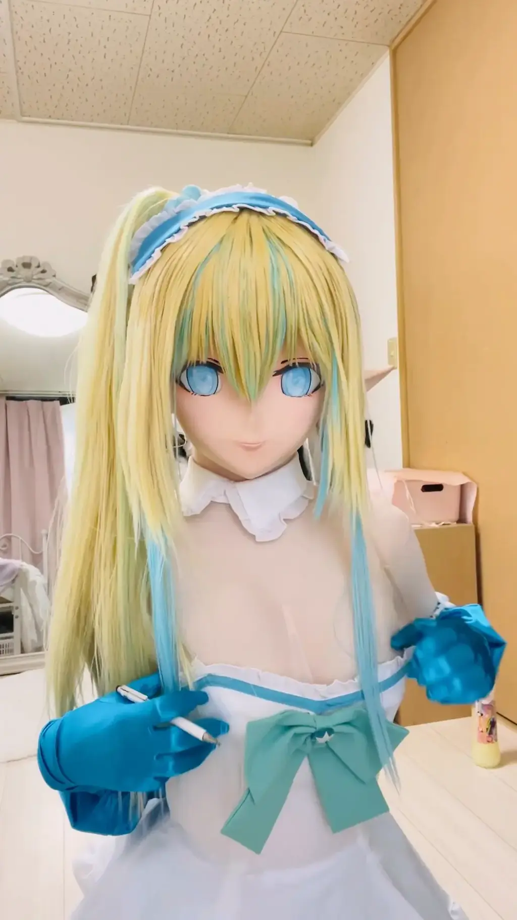 魔法少女コスりたち 内側におしりと乳首と触手シート全部に責められて撮ってる間何回も〇〇的にいかされてました<br>あとコンタクト付けてなくてほとんど見えてないのもちょっと興奮度高まりました<br><span style='color:#b0b0b0;'>[隐藏文字，购买后可见]</span>