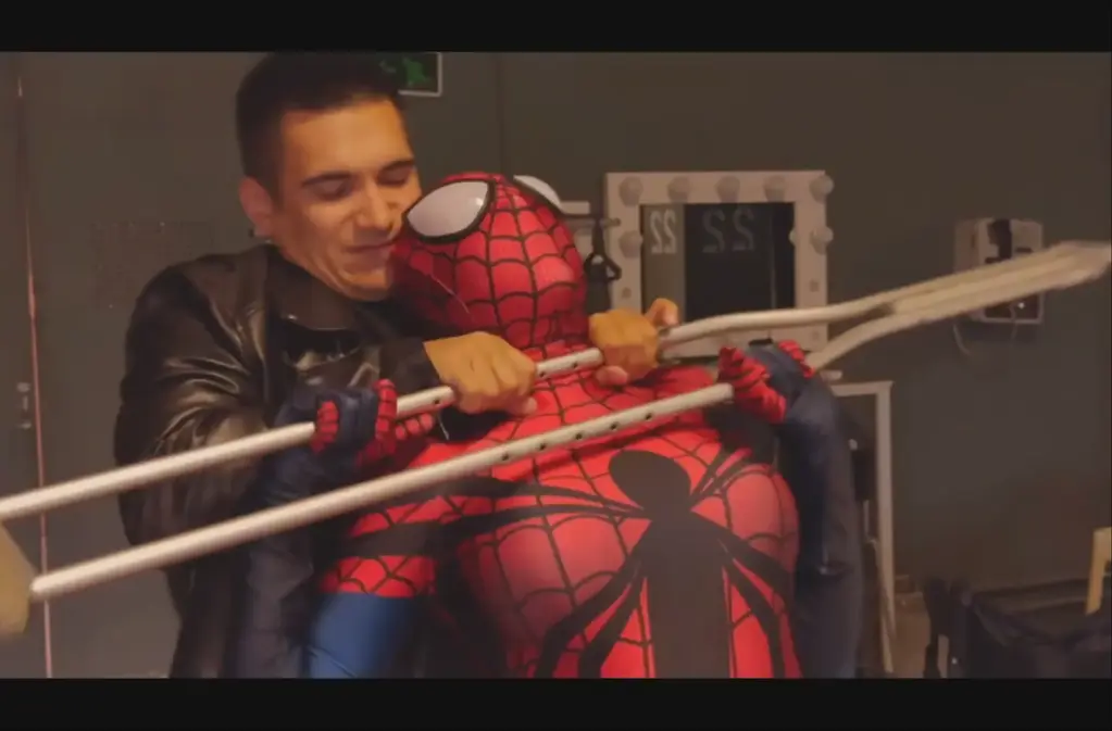 Point of view. Spidergirl our superheroine spider natasha against to her ex boss.. and try to rescue her friend maya...