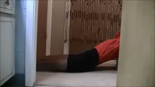The Girls Are In Trouble 女孩们遇到麻烦了！点个关注不迷路！