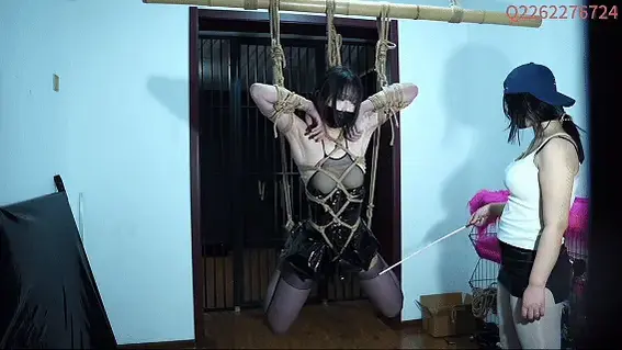 【悦感日记】伪娘体验吊缚调J，郊狼 震动 深hou SPTK 【悦感日记】伪娘体验吊缚调J，郊狼 震动 深hou SPTK视频1080P画质 平台预览动态图画质有限。请耐心等待预览图加载完成！！！<br>工作室提供私人定制绳艺视频、定制绳艺体验、约拍模特、变装体验、<br>私人定制体验、出售麻绳、原味、情趣内衣，另外招募绳艺模特<br>qq2121542870|2262276724 推：yueganriji<br>视频统一解压密码yueganriji 请不要在线解压观看。