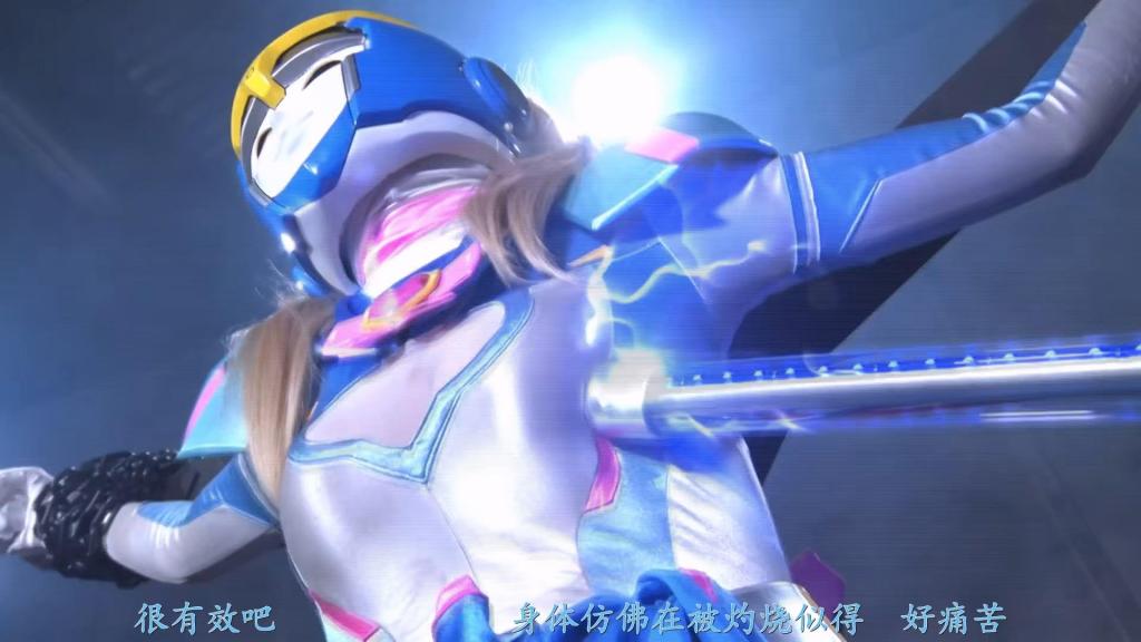 【HD中文完整】ヒロインセクシーピンチ セーラーガーディアン レイラ 宇宙联邦管理局水手守护者部队的蕾拉抓住了偷猎地球人的凶恶宇宙犯罪者德格玛！但是德格玛却在转送目的地的监狱里和S级罪犯艾薇儿一起逃走了！另一方面，加入超自然研究会的女大学生绘里与大津木教授一起前往与外星人相遇的森林。。蕾拉看似拯救了再次被德格玛盯上的艾莉等人，却因为保护她而被艾薇儿夺走了能量，带走了…。蕾拉被想要引出管理局情报的教条所电击！但是在此期间，无法忍受饥饿的艾薇尔的身体发生了异变？!蕾拉究竟能否抓住凶恶的宇宙罪犯呢？!<br>宇宙連邦管理局セーラーガーディアン部隊のレイラは地球人を密漁する凶悪宇宙犯罪者ドグマを捕まえた！しかしドグマは転送先の刑務所でS級犯罪者アヴェルと共に脱走してしまう！ 一方、オカルト研究会に加入している女子大生エリは大津木教授と共に宇宙人と出会った森へ…。 再びドグマたちに狙われたエリたちを救ったかに見えたレイラだったが、彼女を庇ったせいでアヴェルによってエネルギーを奪われ、連れ去られてしまう…。 管理局の情報を引き出したいドグマによって電撃を浴びせられるレイラ！だがその間、空腹に耐えられなくなったアヴェルの体に異変が？！ 果たしてレイラは凶悪宇宙犯罪者を捕らえることが出来るのか？！<br>作品番号<span style='color:#b0b0b0;'>[隐藏文字，购买后可见]</span>高清ZEN，未剪，人工翻译（分享均为定制，感谢支持）