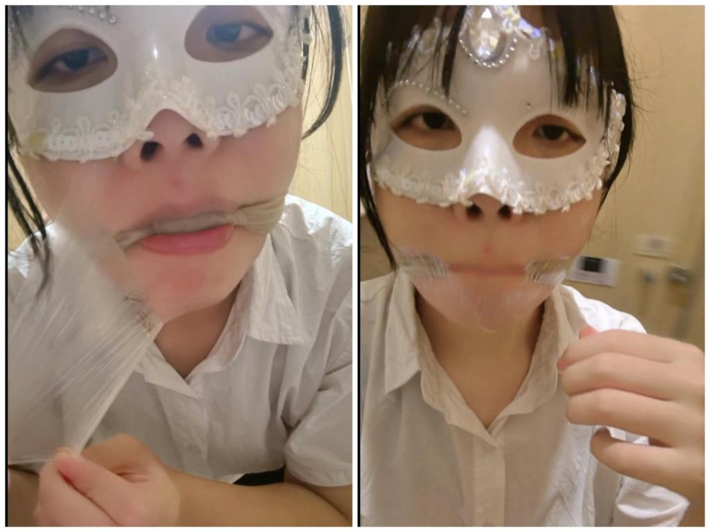 【玉箫原创】定拍电影院《堵嘴+虐足+勒档》遭遇陌生男子追问+内衣龟甲缚股绳勒内内裤都湿了+丝袜鞋内红豆脚掌疼死了+口球/丝袜/内裤堵嘴勒嘴口水超级多 【玉箫工作室】定拍、原味找我：qq2389316626,qq2197723495（备用号） VX：Uooa563 玉箫（荷露、夏筠、雪莹、彩依、青歌）【推特】@yuxiao1714652欢迎关注 约绑攻略有售直接滴QQ！！！本工作室正式启动会员优惠折扣方案，请有兴趣的同好加Q：629374436详询。工作室最近的新妹子都是我用约绑攻略找来的。 【赞助方案】98赞助最少赠送20部视频，198赞助最少赠送50部视频，398赞助最少赠送100部视频，498赞助打包300部视频，598赞助打包全部作品（以及2025年度更新作品）！！价格相当优惠~（道具服装也可赞助～）<br>在家里拿出封嘴用需要用到的工具展示，里面绑一个龟甲股绳，然后把用具装好进背包，然后往丝袜里面装一定量的红豆，然后穿上，拍些特写照片，然后拿出高跟鞋，高跟鞋里面也放一定量的豆子，然后再穿上。然后拍一个全身照，出门。<br>到商场后，进入洗手间，先把两只高跟鞋都脱下分别展示一下鞋里面豆子和丝袜里面的豆子，然后再穿上高跟鞋。然后，戴上口球，戴好后，展示一下带好后的效果，带着口球在商场到处逛逛，期间时不时展示一下堵嘴的状态。<br>然后电影快开场前，进入洗手间再次展示高跟鞋和丝袜里面的豆子，然后开始堵嘴先塞一双短肉丝进嘴里，确保完全进入，然后确保全部塞进去之后，戴上口球，戴好后，尝试往外顶，确保口球带好，塞好后，展示一下。<br>然后进场看电影，适当的拍摄展示自己的状态和堵嘴的状态，同时舌头尝试往外顶，确保口球没有松动，如果有松动就紧一下。<br>然后一段时间后去洗手间，更换堵嘴，先展示一下此时堵嘴的状态，然后再把口球取下来，然后360展示一下口球，然后再把里面的丝袜拿出来展示一下，如果丝袜吸的口水比较多，就拧一下，挤出来，然后拿出一双连裤肉丝堵嘴，然后用丝袜勒嘴，勒嘴前确保丝袜全部塞进嘴里，没有外露，完，此然后贴上透明的胶带，确保贴好了。然后再次展示一下高跟鞋和丝袜里面的豆子，然后回去继续看电影，期间时不时展示一下自己堵嘴的状态。<br>一段时间后，再次到洗手间更换堵嘴，把丝袜取出来展示一下，然后把丝袜拧一下，把吸附的口水挤出来，然后换成冰丝内裤堵嘴，如果一条堵不满，就两条，要确保把嘴堵满，然后再拿一条丝袜勒嘴，勒嘴前抿一下嘴，确保内裤完全堵在嘴里面，勒好后，用透明的胶带贴好封住，贴好后，拍些照片，确保贴好，然后展示一下高跟鞋和丝袜里面的豆子，然后回去继续看电影，期间时不时展示一下堵嘴的状态。<br>看完后，去洗手间先展示一下此时的堵嘴状态，然后再慢慢撕开胶带，先展示一下胶带，然后再拿出嘴里的内裤，再展示一下，把口水拧出来然后展示一下脸上有没有胶带红印，然后再次展示一下高跟鞋和丝袜里面的豆子，展示股绳，然后穿回家。<br>回家后，记录着脱下高跟鞋，然后展示一下鞋内的豆子，把豆子倒出来，再脱下丝袜，展示一下丝袜里面的豆子，然后再展示一下此时足部的一个状态特写。<br>内心感受:<span style='color:#b0b0b0;'>[購入後に隠しワードが表示されます]</span><br>同系列堵嘴外出作品推荐：<br>1.胶带内裤堵嘴外出电影院第一部:https://www.smlsy.com/video_detail.php?id=318625<br>2.胶带内裤堵嘴超市购物:https://www.smlsy.com/video_detail.php?id=307962 3.职业黑丝女白领 塞湿巾戴口球入睡以及外出 口伽 压舌器 D塞 眼泪口水直流:https://www.smlsy.com/video_detail.php?id=272210 4.外出天台镣铐行走 口球 td 白丝高跟:https://www.smlsy.com/video_list.php?my_video=1&order=posttime&page=4 5.电影院第二部，丝袜勒嘴 胶带内裤：https://smlsy.com/video_detail.php?id=320168 6.电影院第三部，https://smlsy.com/video_detail.php?id=322966 7电影院第四部:https://smlsy.com/video_detail.php?id=323934<br>8【玉箫原创】定拍 外出公园＆商场书店 堵嘴内裤＋船袜 肉丝勒嘴 胶带严实封嘴  堵嘴读小说 口水超多 两层胶带都封不住！超真实！<br>[共30部左右包含[1-8部]堵嘴合集]:https://smlsy.com/video_detail.php?id=324784<br>新年促销，定拍原味qq2389316626 【玉箫原创】【定拍堵嘴合集 外出电影院1-5】超级福利 大放送 精选定拍31部合集限时发售【超低特价】https://smlsy.com/video_detail.php?id=333085<br>—————————<br>9：【玉箫原创】定拍 《挑战极限堵嘴外出》内裤 4只短肉丝 船袜堵嘴 丝袜勒嘴 换装 堵嘴叫“主人” 口水超多 超真实！耗时3h，https://smlsy.com/video_detail.php?id=333696<br>10： 【玉箫原创】定拍 《挑战极限堵嘴外出 股绳勒内都湿了 鞋内放红豆》内裤 船袜堵嘴 丝袜勒嘴 换装女仆项圈手铐 堵嘴叫“主人” 楼道掀裙子 口水超多真实像被绑架的堵嘴！堵到喉咙里呼吸困难 呕吐到流泪～，链接：https://smlsy.com/video_detail.php?id=342478<br>11:【玉箫原创】定拍 《挑战极限堵嘴 勒内股绳外出 走绳陷入》内裤 船袜堵嘴 丝袜勒嘴 换装女仆走绳双股绳结陷入像骑木马疼得呜呜呻吟踮脚！堵嘴叫“主人” 口水超多 超真实！耗时3h,链接:https://smlsy.com/video_detail.php?id=345803<br>12:【玉箫原创】定拍 【堵嘴 虐足 勒裆】《挑战极限丝袜堵嘴勒嘴外出 丝袜套头 高跟鞋内放豆子站立口水收集》股绳勒内都湿了 丝袜内放绿豆 鞋内红豆  楼道脱裙子，链接:https://smlsy.com/video_detail.php?id=350624<br>13:13:【玉箫原创】定拍户外《挑战极限丝袜堵嘴勒嘴胶带 情趣内衣裤透视装12cm超高跟鞋外出＋丝袜蒙眼走绳》楼道漏内衣裤 电梯偶遇外卖员 股绳勒内 绳结陷入内裤都湿了，链接:https://smlsy.com/video_detail.php?id=355609<br>片名：【玉箫原创】定拍姐妹户外捆绑td【鼻勾 堵嘴 虐足 勒裆】挑战极限丝袜堵嘴勒嘴外出 丝袜勒嘴 套头 二郎腿绑 日式绑 股绳 高跟放豆子 单腿站立 口水收集 龟甲缚，链接:https://smlsy.com/video_detail.php?id=359131