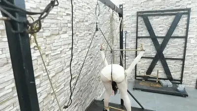今天要玩爽艺仙儿,反手拘束架禁锢夹乳,电动自动股绳折磨,啵啵贝多种模式电击鞭刺激,高强度棒棒强制G潮喷射,舒服地竞晕了过去...... 解压密码:hdsy<br>今天要玩爽艺仙儿,反手拘束架禁锢夹乳,很难受的姿式,呼吸困难,大脑缺氧,生不如死的感觉,还要电动自动股绳折磨,啵啵贝多种模式电击鞭刺激,高强度棒棒强制G潮喷射,舒服地竞晕了过去......<br>定拍交流请加QQ2032433381没有定拍能力的谢绝咨讯<br>