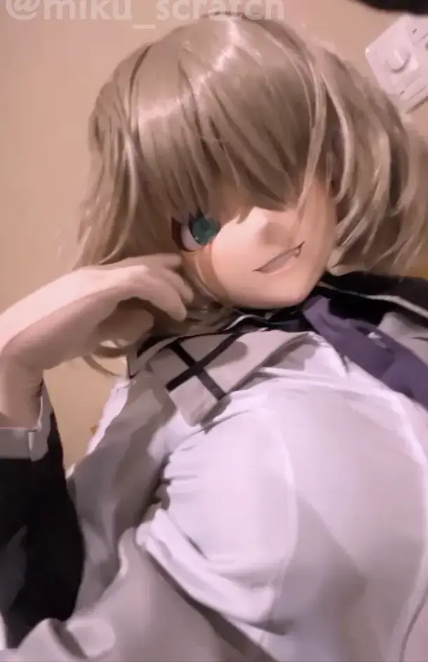 NO.547 騎乗位＆バックゴム中出し ★miku_547 騎乗位＆バックゴム中出し<br>8分1秒<br>原作者为未来（みく）<br>全身zentai 可爱诱人的kigurumi头壳<br>原版