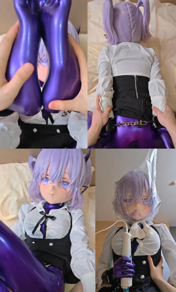 Nov Video Update V2 入替的是紫发魅魔kigurumi头壳面具，身着光泽紫色全包乳胶衣和白色衬衫黑色短裙。扶他伪娘小男娘娃娃的后面多塞了一个杯子，摄影师没进入几下感到很麻烦，直接一把抽出杯子后疯狂轰入魅魔娃娃的后面。转为女上位时，娃娃一边玩着塑料袋止息一边沉浸在震动棒刺激被锁住的神秘物品，持续刺激后娃娃终于忍不住了，已经被锁上的神秘物品疯狂喷射流汁...还没服侍完怎么可以提前强高潮？摄影师转回正常位疯狂中出娃娃，流得到处都是...在全包紧身衣zentai的着ぐるみ中玩耍时强制高潮，娇喘连连...<br>紫髪のメイド風キグルミのヘッドマスクに取って代わり、光沢のある紫色のオールインワンラテックス衣装と白いシャツ、黒いミニスカートを身に着けた。彼女の偽娘風のボーイッシュドールの後ろにカップが追加で詰め込まれ、カメラマンが数回入れたところで面倒に思い、一気にカップを抜き取ってメイドドールの後ろに激しく突き込んだ。女性上位に切り替えると、ドールはビニール袋で喘ぎながら、ロックされた神秘的なアイテムにバイブで刺激され、絶え間ない刺激でついに我慢できなくなり、既にロックされていた神秘的なアイテムから狂ったように汁を噴射した...まだ奉仕が終わっていないのにどうして早くもオルガスム？カメラマンは通常の位置に戻ってドールに激しく中出し、汁が至る所に...オールインワンのタイトスーツキグルミの中でプレイしながらオルガスムし、絶えず喘ぎ声を上げていた..<br>The substitute was a purple-haired succubus kigurumi headpiece mask, wearing a glossy purple full-body latex suit, a white shirt, and a black skirt. The transvestite little girl doll was stuffed with an extra cup behind her, and the photographer found it troublesome after only a few penetrations. He directly pulled out the cup and frantically penetrated the succubus doll's back. When switching to the female superior position, the doll was breathless playing with a plastic bag while immersing herself in the vibrating stick stimulation of the locked mysterious item. After continuous stimulation, the doll finally couldn't hold it in, and the locked mysterious item ejaculated fluid... How could she climax early before the service was over? The photographer switched back to the normal position and creampied the doll, with fluid spreading everywhere... While playing in the zentai tight-fitting clothes, she climaxed, panting heavily...<br><br>#kigurumi#latex#rubber doll#zentai#fetish#mask#futanari#rubberdoll#leather<br>#キグルミ#ラテックス#ゴム##ドール#全身スーツ#フェティッシュ#マスク#フタナリ#ゴムドール#レザー#全身タイツ<br>#玩偶装#乳胶#橡胶#玩偶娃娃#紧身衣#恋物#面具#橡胶玩偶<br>Nov 28, 2025<br><span style='color:#b0b0b0;'>[隐藏文字，购买后可见]</span>